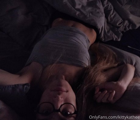 kittykathee 完璧な女優 画像