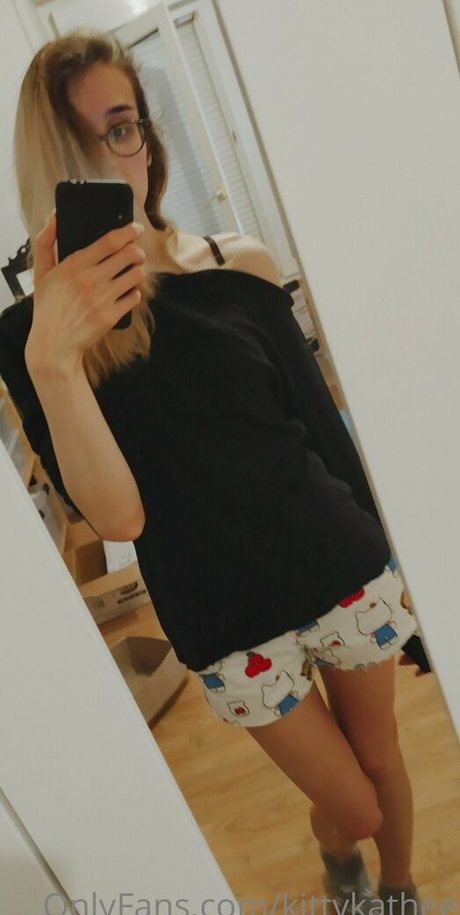 kittykathee 完璧なポルノスター 写真