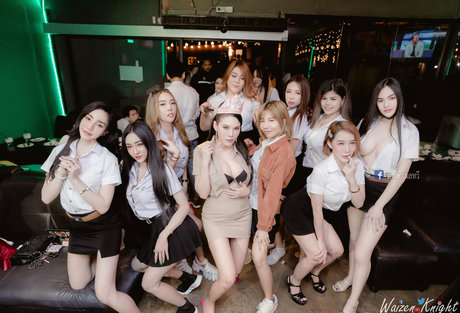 スキニーアナルOnlyFans エロチック 写真