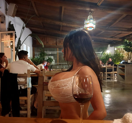 Atlanna 高品質モデル 画像