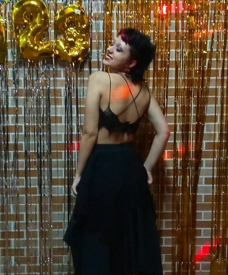 Aurwrayag ヌードモデル ギャラリー