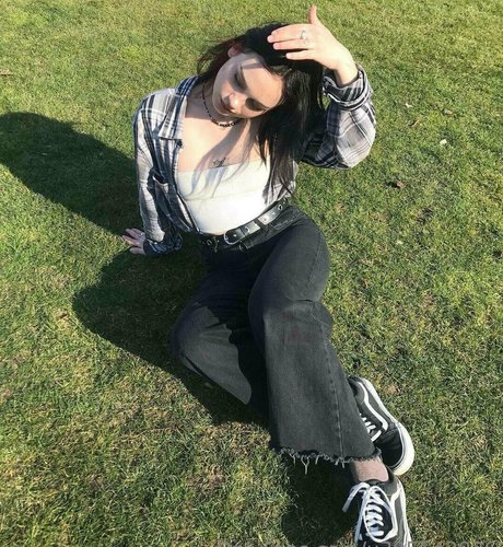 anabelpink 女優 写真