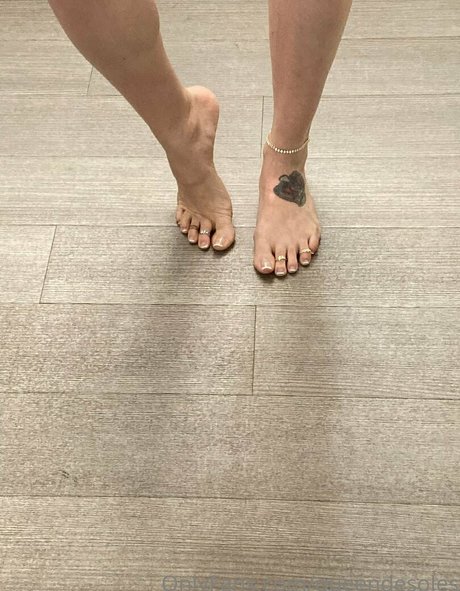 アマチュアヌードオンリーファンズ えろ ギャラリー