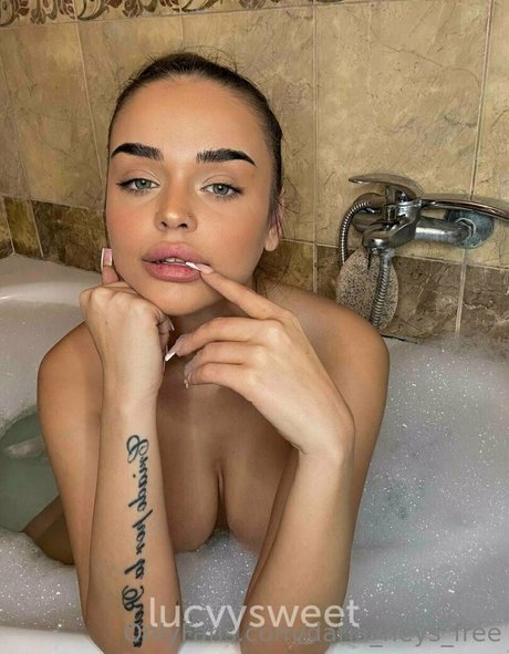 フェラチオ アジア人 OnlyFans ポルノ 写真