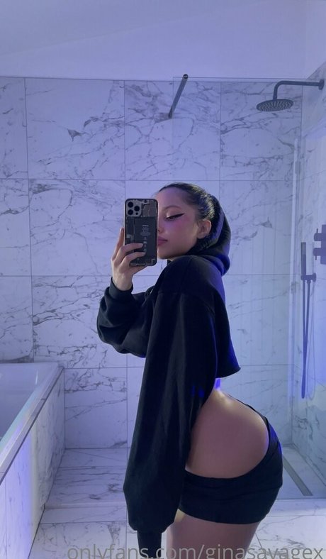 小柄なティーンオンリーファン 無料エロ 写真