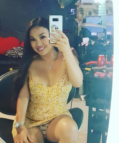 amyamorevip ポルノスター ギャラリー