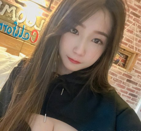 mini 0223 ホット女優 写真