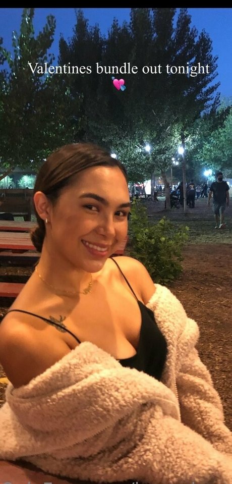 熟女 太め OnlyFans 無料セックス ギャラリー