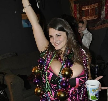 BBW TS オンリーファンズ セクシー 写真