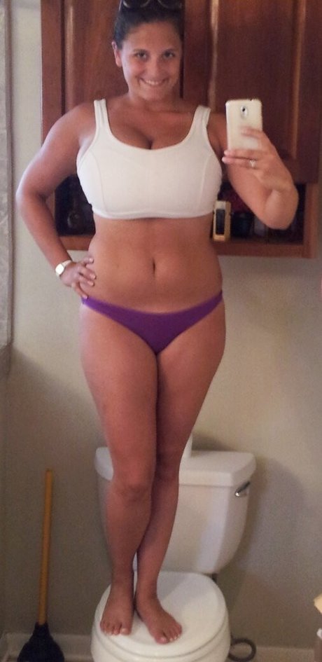 成熟した黒人女性オンリーファンズ エロチック 画像