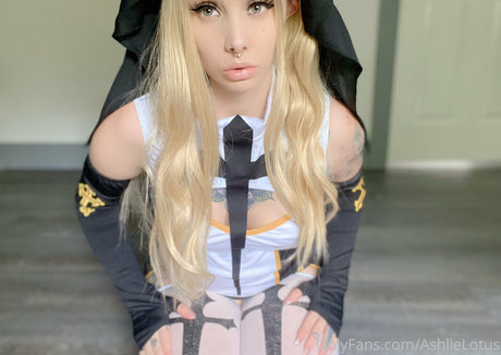 lotustribe 可愛い女優 画像