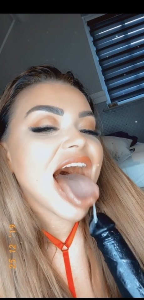 Reginaluvxxx ポルノスター 無料 写真