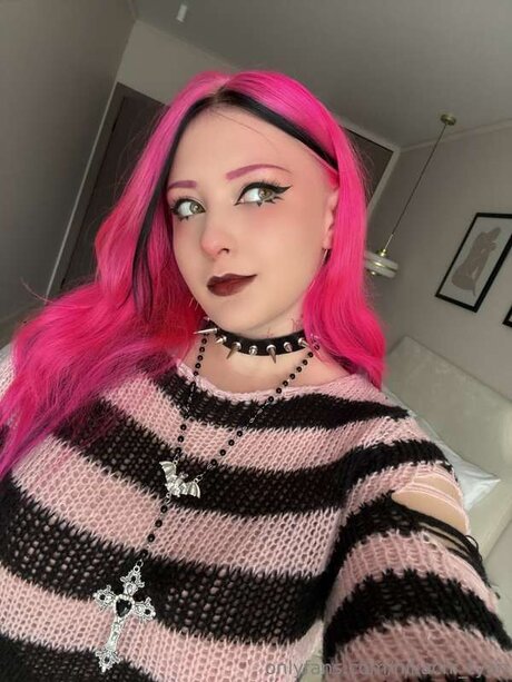 Nikachi tyan ホット女優 写真