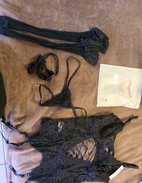 laurajaneuncensored 無料モデル 画像