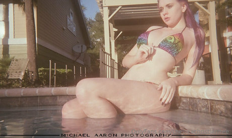 巨乳ティーンオンリーファンズ アートポルノ ギャラリー