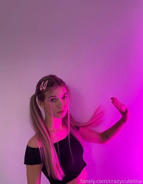 crazycutelina ポルノスター 素敵 画像