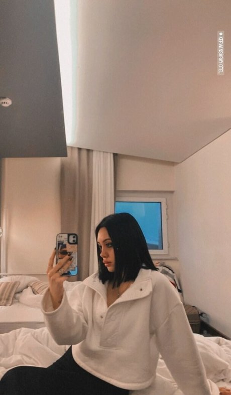 aysgencc トップ女優 写真