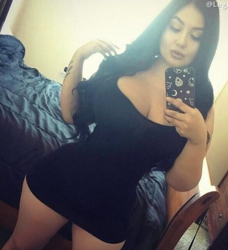 Dopebruja 裸のスター ギャラリー