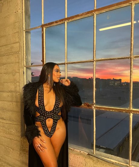 小柄な妻OnlyFans 可愛い 画像