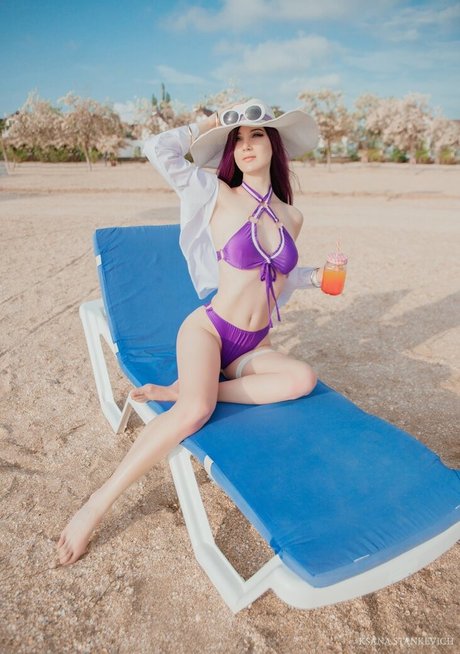 Ksana Stankevich アートポルノスター ギャラリー