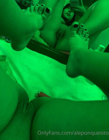 赤毛の太めOnlyFans ポルノグラフィック 画像