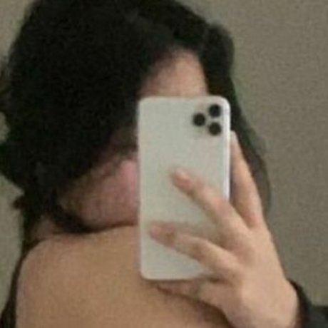 Lilyellowdevil 裸のポルノスター 写真