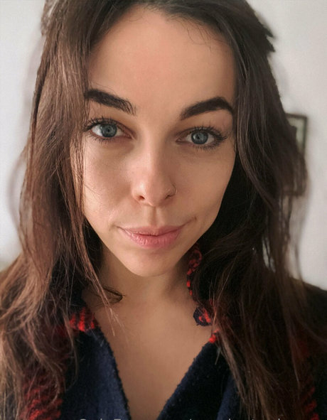 ur private dancer ポルノスター 画像