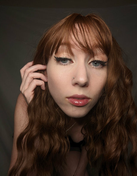 アジア人の精液OnlyFans アート裸 ギャラリー