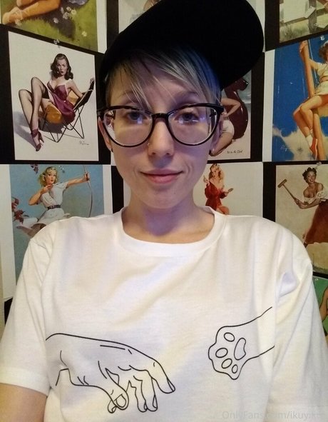 ikuyikuy ポルノスター パーフェクト 写真