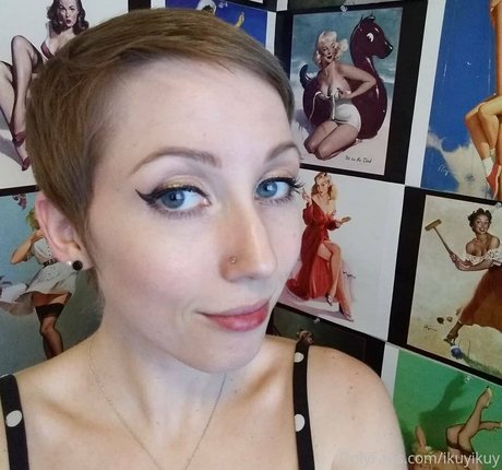 ikuyikuy 高品質女優 写真