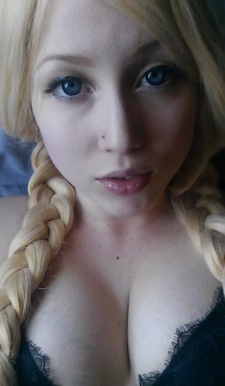 ikuyikuy トップ女優 写真