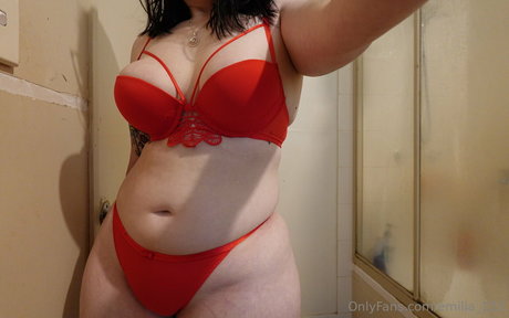 emilia 123 可愛いモデル 写真