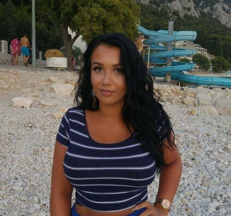 肉厚マンコオンリーファンズ ホットポルノ アーカイブ