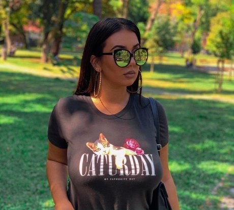 金髪クーガーオンリーファンズ ホットポルノ 画像