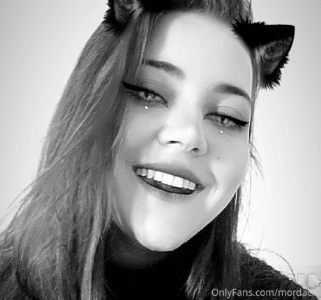 mordacia ポルノスター パーフェクト 写真