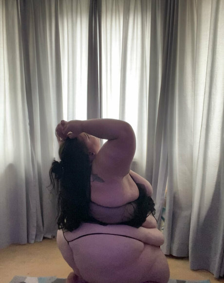 sweetaspeachesss xxxモデル アーカイブ