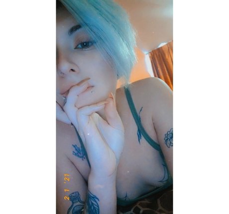 fcassibreee スター ヌード 写真