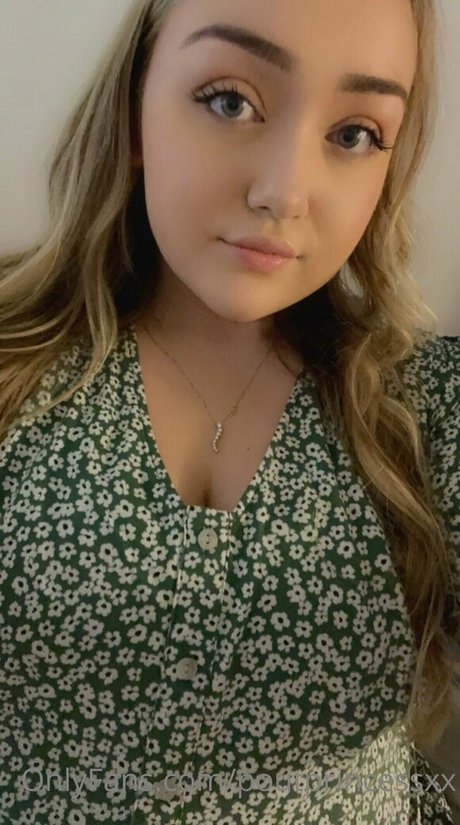 poutprincessxx ホットスター 画像