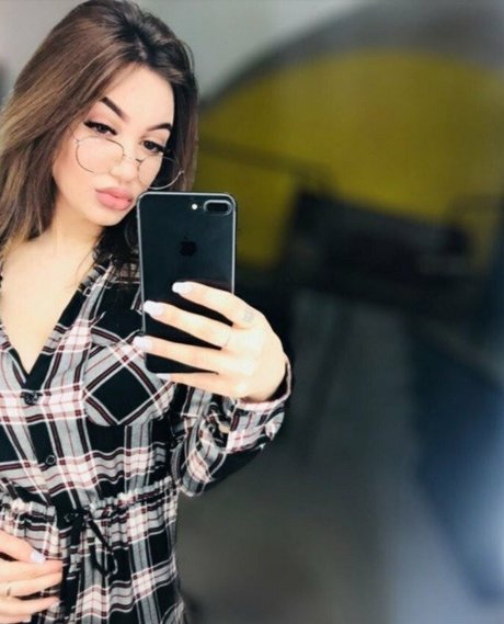 anyalove2 アダルトモデル 画像