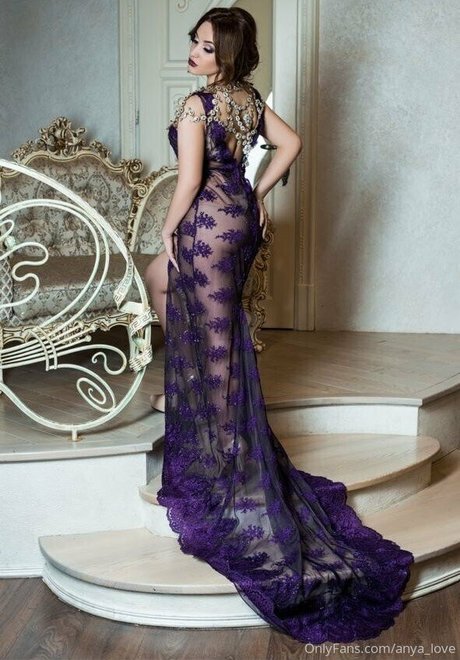 anyalove2 スター ヌード 写真